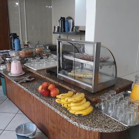 Hotel Pinotti Ltda 쿠리치바누스 외부 사진